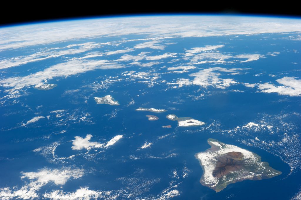 Aerial view of Hawaii from space! Bottom right to left: Big Island (Hawaii), Maui, Lanai, Molokai, Kohoolawe, Oahu, Kauai